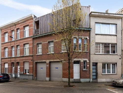                                         Bel-étage à vendre à Antwerpen, € 349.000
