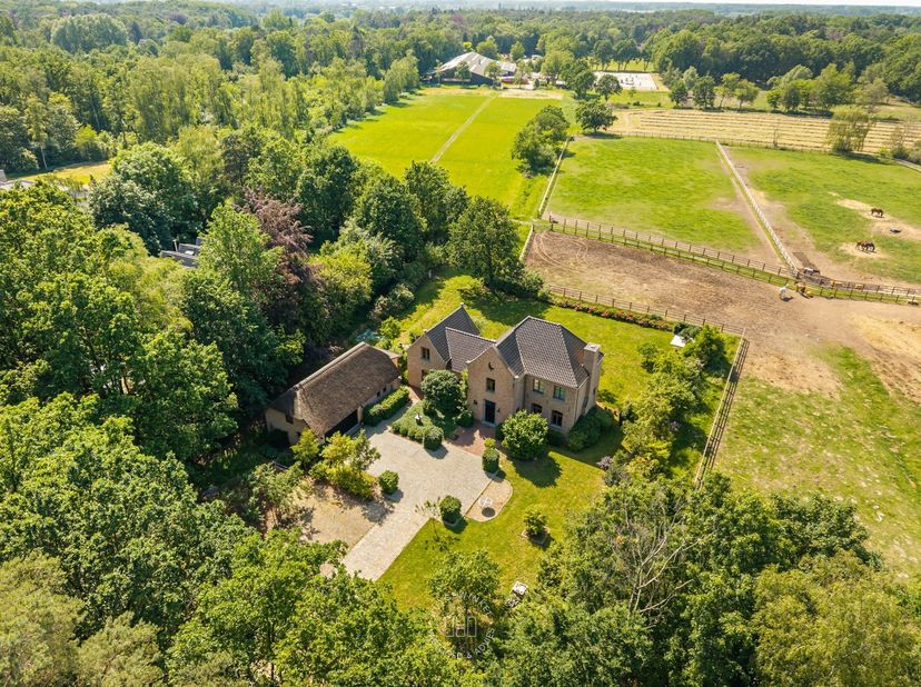 Huis te koop in Eikenlaan 58,
                    9111 Belsele
