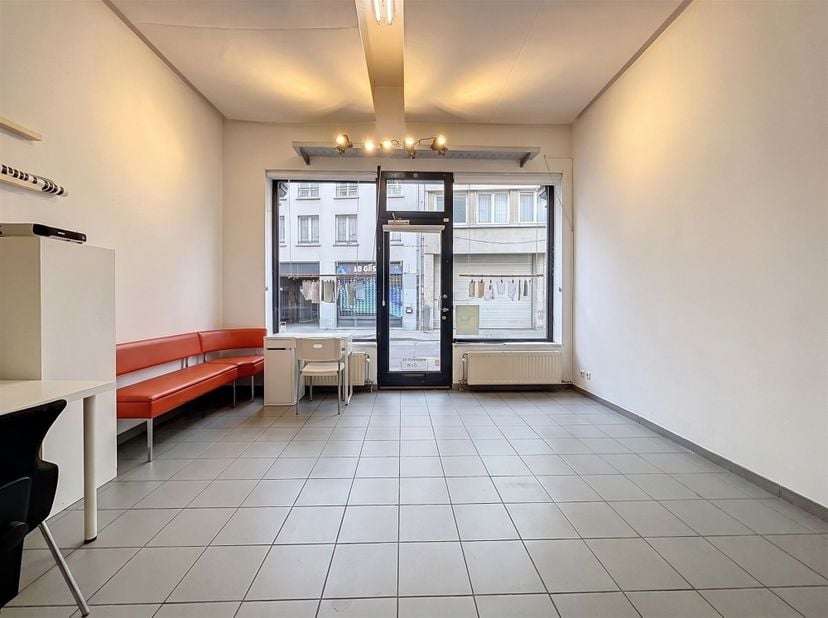 Bedrijfsvastgoed te koop in ,
                    1000 Brussel