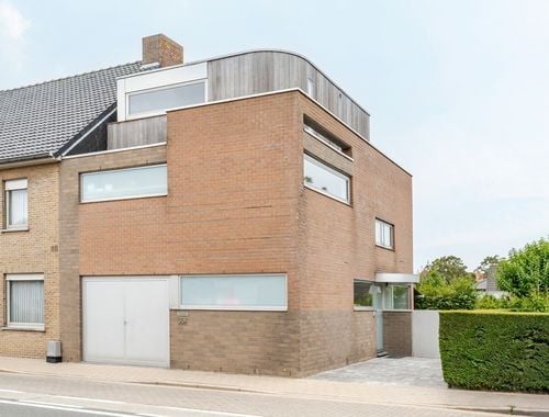                                         Woning te koop in Roeselare, € 350.000
