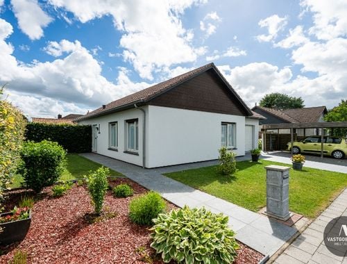                                         Maison à vendre à Adegem, € 385.000
