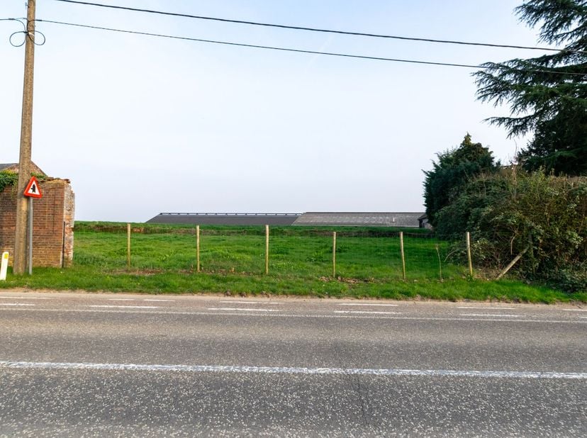 Terrain à vendre à Groot Overlaar 144,
                    3300 Tienen