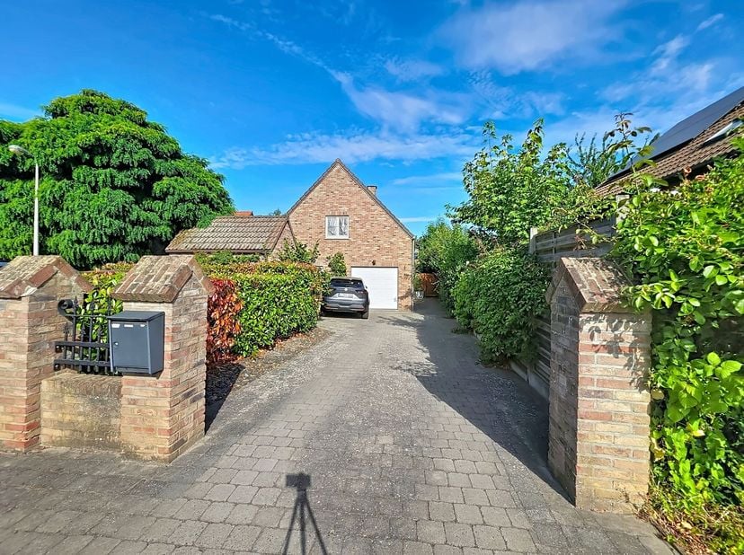 Huis te koop in ,
                    1325 Chaumont-Gistoux