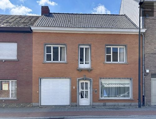                                         Woning te koop in Kruishoutem, € 320.000
