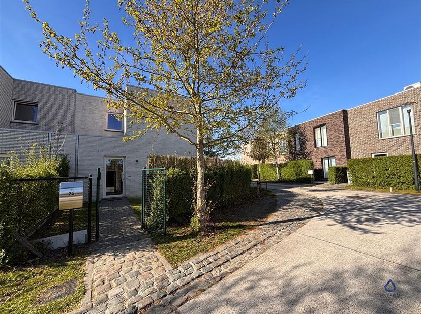 Maison à louer
                    à 9300 Aalst