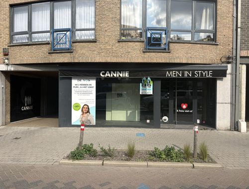                                         Kleine winkel te huur in Deinze, € 1.200

