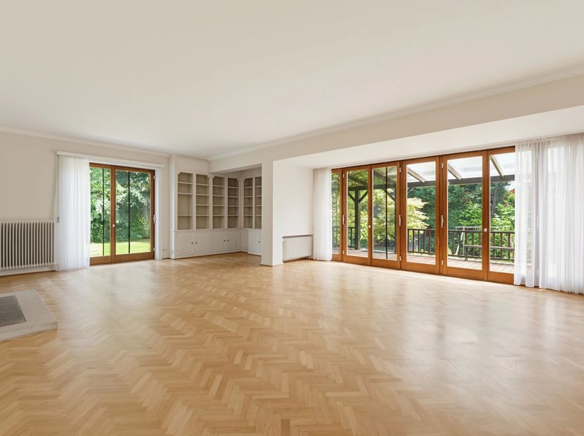 Victoire-Junot biedt u deze charmante villa met 5 slaapkamers van ongeveer 543m² bruto met een groot terrein. Ideaal gelegen, in de buurt van het wink