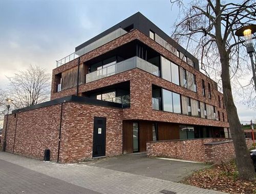                                         Staanplaats te huur in Willebroek, € 80
