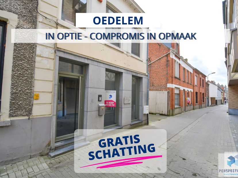 OEDELEM – In het centrum van Oedelem gelegen, ruim en polyvalent handelspand bestaande uit een handelsgelijkvloers, appartement en tuin.<br />
Het han
