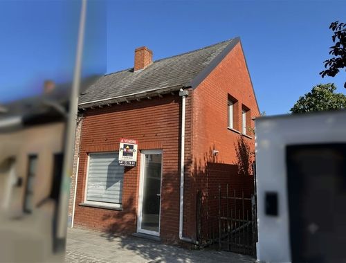                                         Eengezinswoning te koop in Tournai, € 155.000
