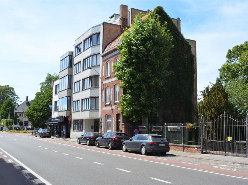 Appartement te huur in GISTELSESTEENWEG 80 bus 0101,
                    8200 Sint-Andries
