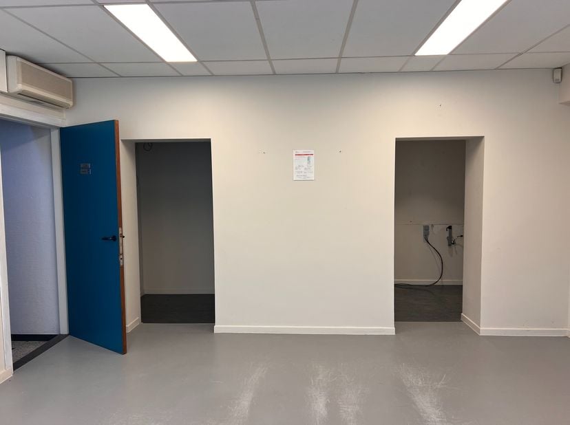 Bedrijfsvastgoed te huur in Wondelgemkaai 8,
                    9000 Gent