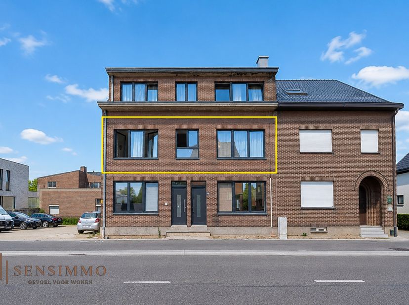 Ruim appartement met 3 slaapkamers in Maasmechelen gelegen op de 1ste verdiep.<br />
<br />
Bent u op zoek naar een ruim appartement op een gunstige l