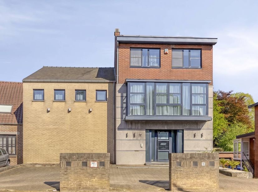 Bedrijfsvastgoed te koop in Venlosesteenweg 78,
                    3640 Ophoven
