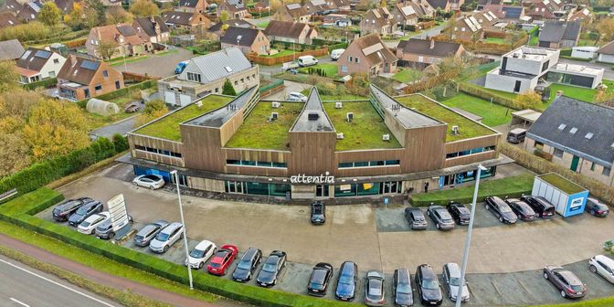 Bedrijfsvastgoed te koop in Hoogleedsesteenweg 348, 8800 Roeselare