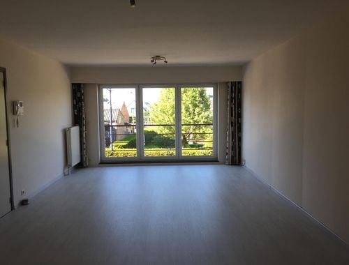                                         Appartement à louer à Nieuwerkerken, € 860
