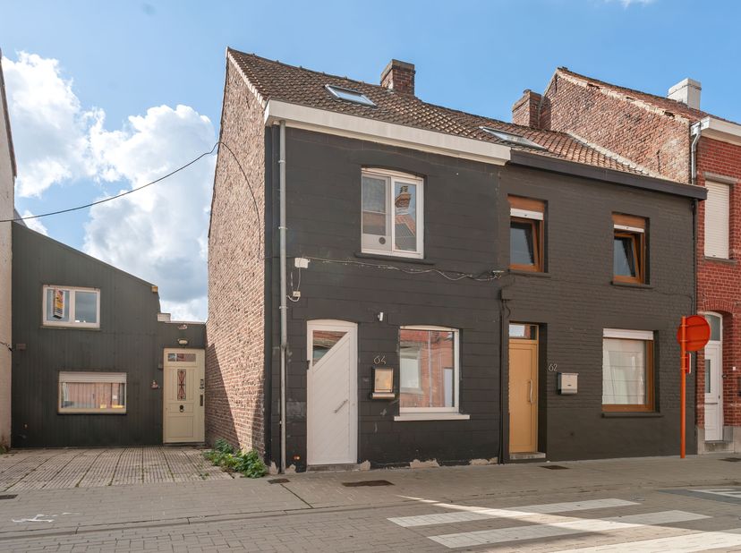 Huis te koop in Ooststraat 64,
                    8940 Wervik