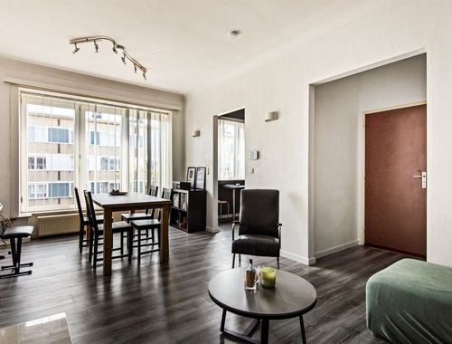                                         Appartement te koop in Berchem, € 220.000
