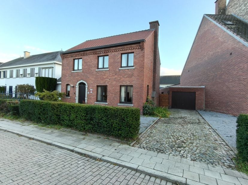 Huis te huur in Kruissteenweg 194,
                    3700 Tongeren