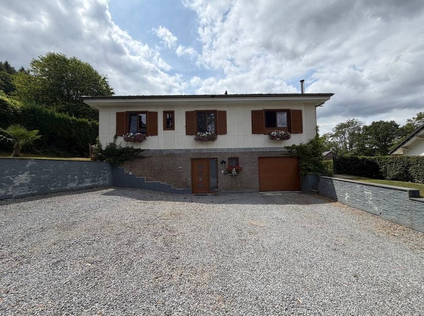 Huis te koop
                    in 4190 Vieuxville