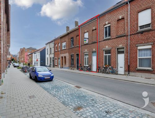                                         Usage mixte à vendre à Leuven, € 635.000
