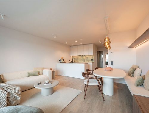                                         Appartement te koop in Uitkerke, € 268.000
