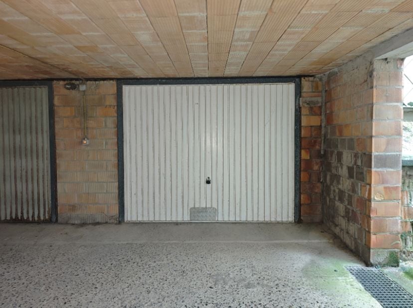 Garage te koop in Zeedijk 19 bus G7,
                    8670 Sint-Idesbald