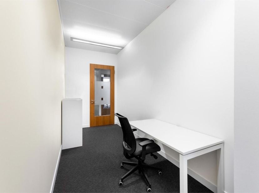 Werk waar en hoe u maar wilt met een kantoor-membership van Regus. Met prijzen vanaf 189 € bieden wij de flexibiliteit en vrijheid om aan elke werksti