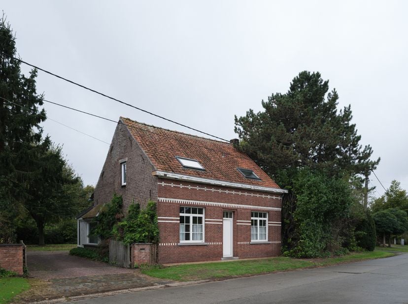 Huis te koop in Sint-Gerolfstraat 3,
                    9031 Drongen