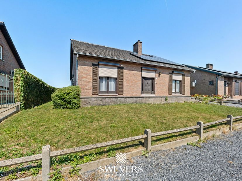 Huis te koop in Zangstr. 2,
                    3830 Wellen