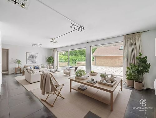                                        Maison à louer à Uccle, € 3.200
