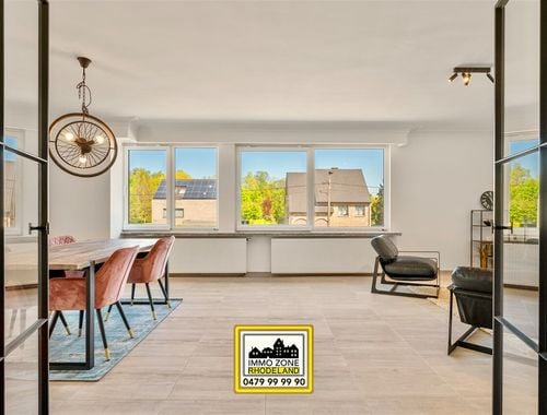                                         Appartement à louer à Belsele, € 825
