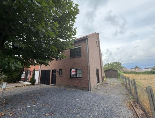                                         Woning te huur in Waregem, € 850
