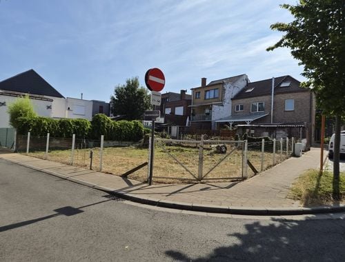                                         Bouwgrond te koop in Liedekerke, € 115.000
