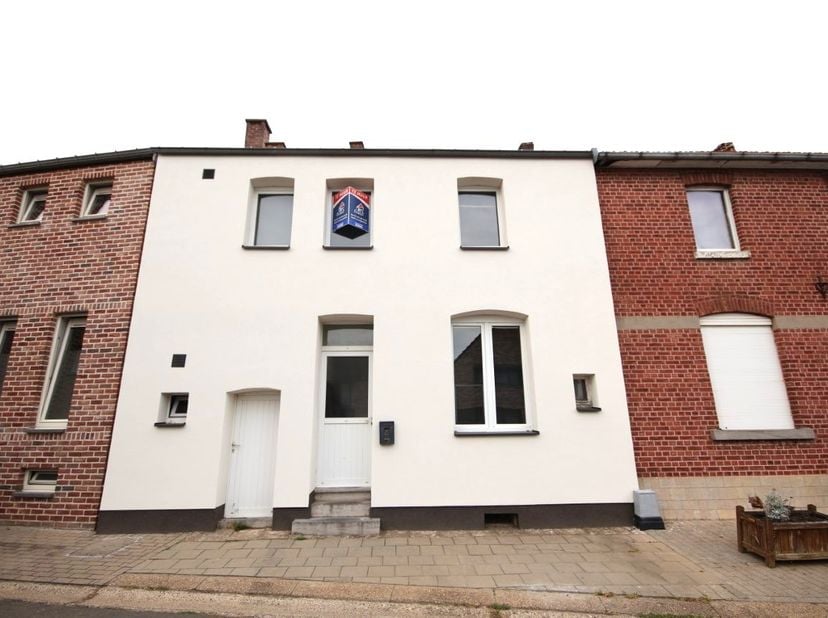 Huis te huur in Biessemstraat 4,
                    3870 Mechelen-Bovelingen