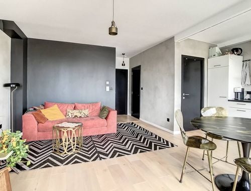                                         Appartement à louer à Antwerpen, € 895
