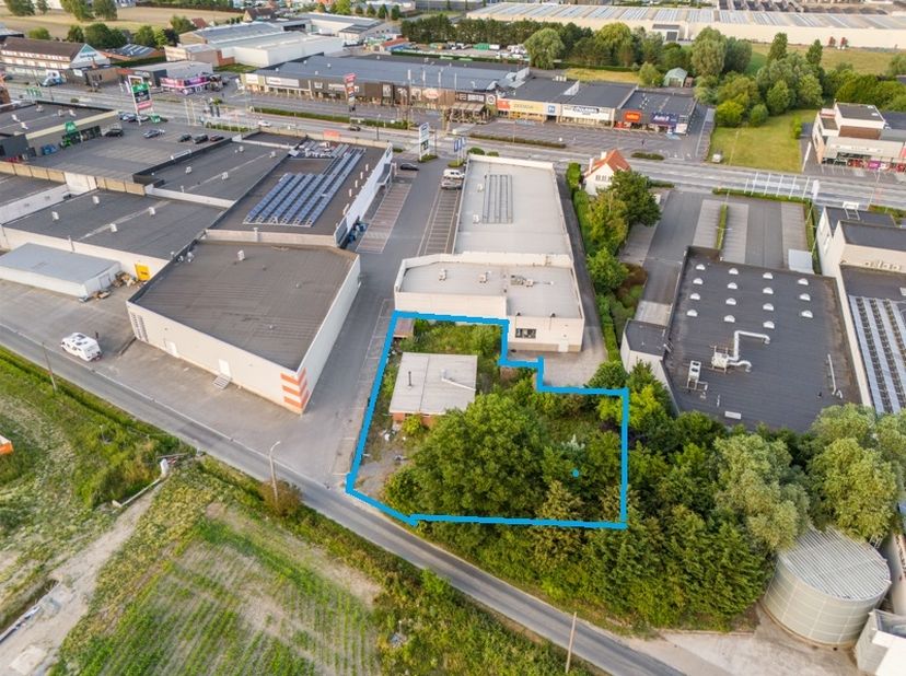 Terrain à vendre
                    à 8800 Roeselare