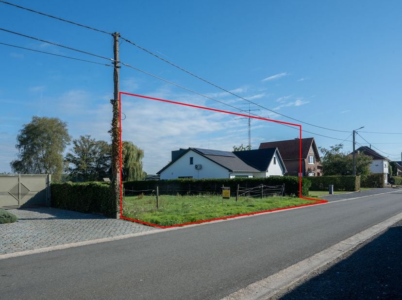 Grond te koop in Hagerweg 20,
                    3680 Neeroeteren