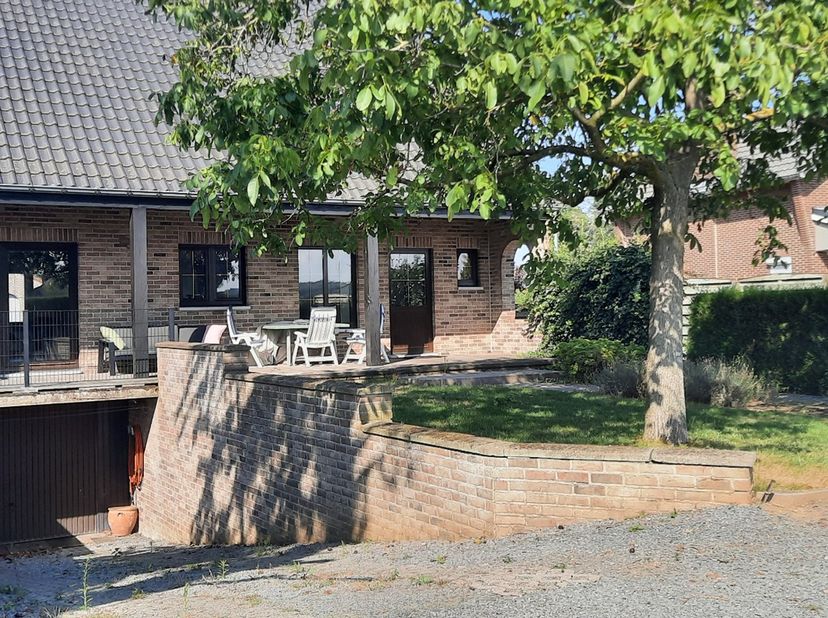 Maison à louer
                    à 3680 Neeroeteren