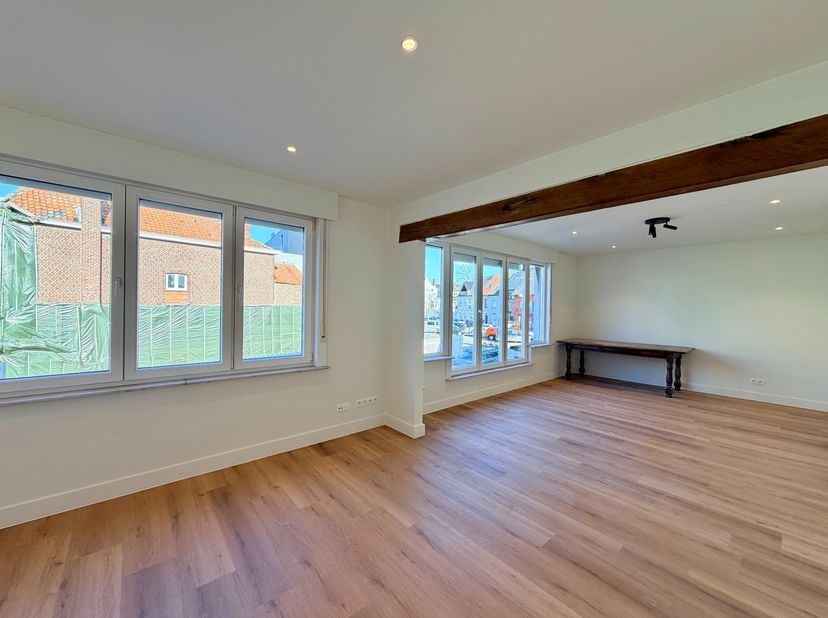 Appartement à louer
                    à 8700 Tielt