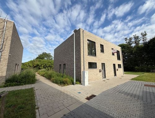                                         Eengezinswoning te koop in Rotselaar, € 440.000

