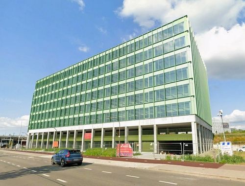                                        Bureaux à louer à Berchem, € 45.307,50
