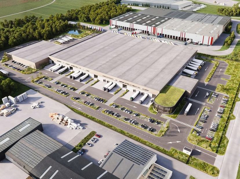 PARC LOGISTIQUE DE COURCELLES<br />
ENTREPÔT – MODULABLE – ACCÈS DIRECT E42<br />
<br />
LOCALISATION :<br />
COURCELLES – Parc d’Activités Économique