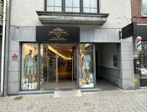                                         Commerce à vendre à Geel, € 450.000
