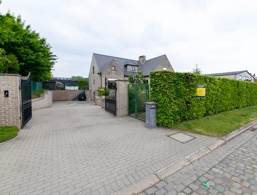                                         Woning te koop in Roeselare, € 985.000
