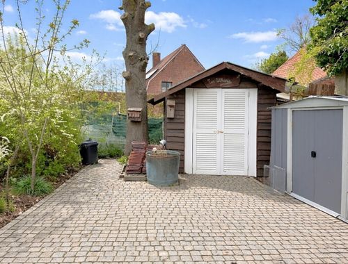                                         Woning te koop in Menen, € 242.000
