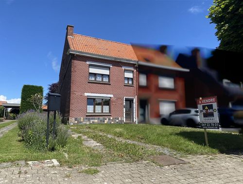                                         Eengezinswoning te koop in Guignies, € 120.000
