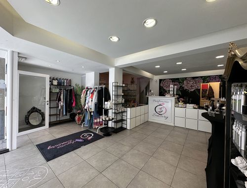                                         Handelszaak te koop in Tubize, € 135.000
