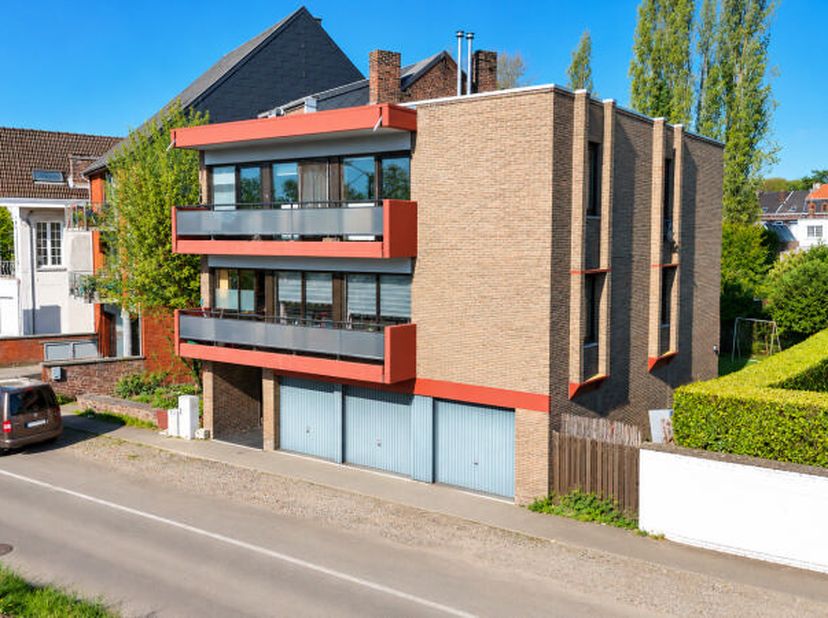Huis te koop in Boulevard Zenobe Gramme 146,
                    4040 Herstal