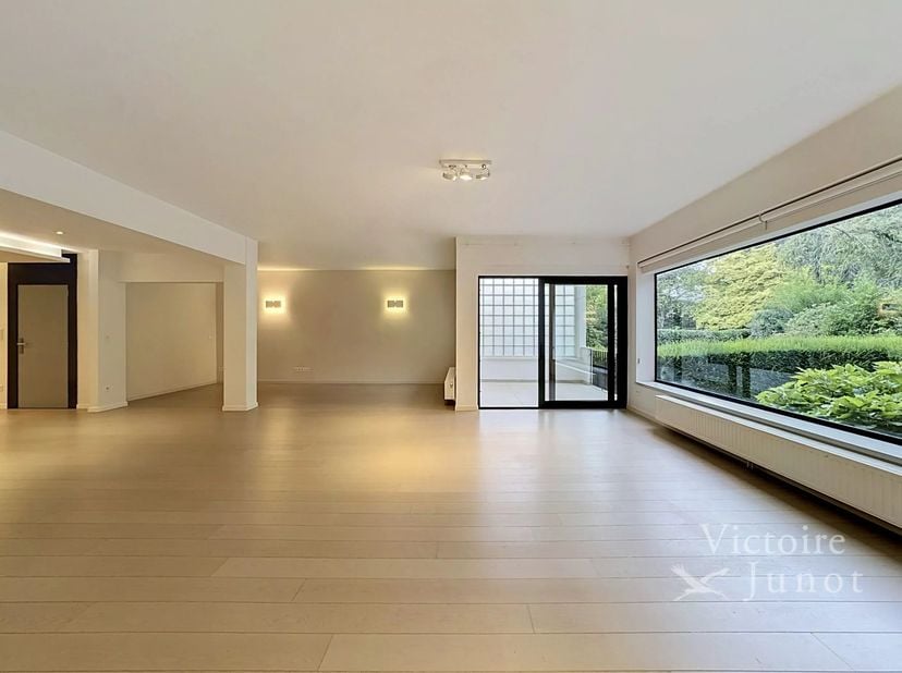 Appartement à louer à AVENUE DE LA FLORIDE 7,
                    1180 Uccle